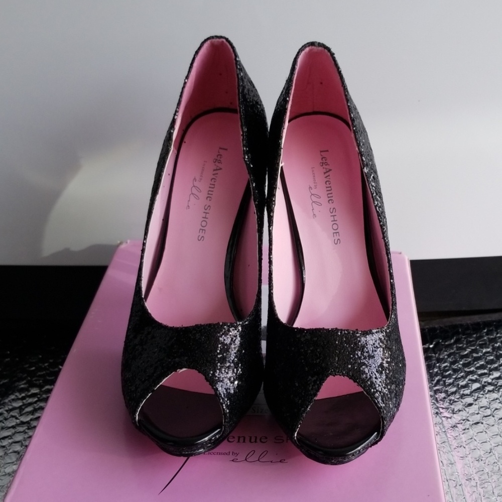 Black high heels shoes